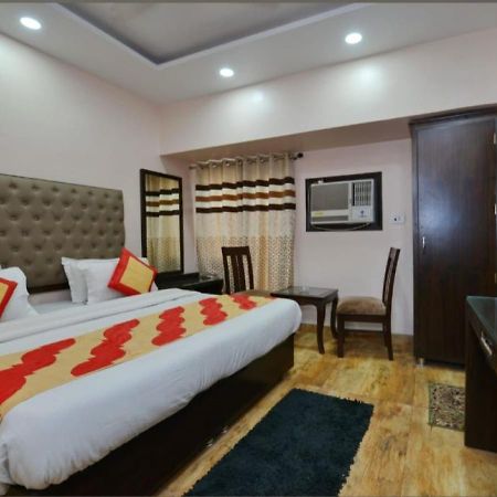 Hotel Green Snapper'100 M From Delhi University Near Isbt Kashmiri Gate Nové Dillí Exteriér fotografie