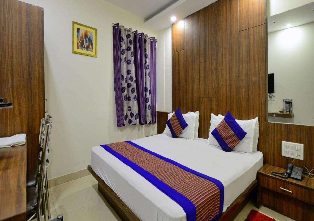 Hotel Green Snapper'100 M From Delhi University Near Isbt Kashmiri Gate Nové Dillí Exteriér fotografie