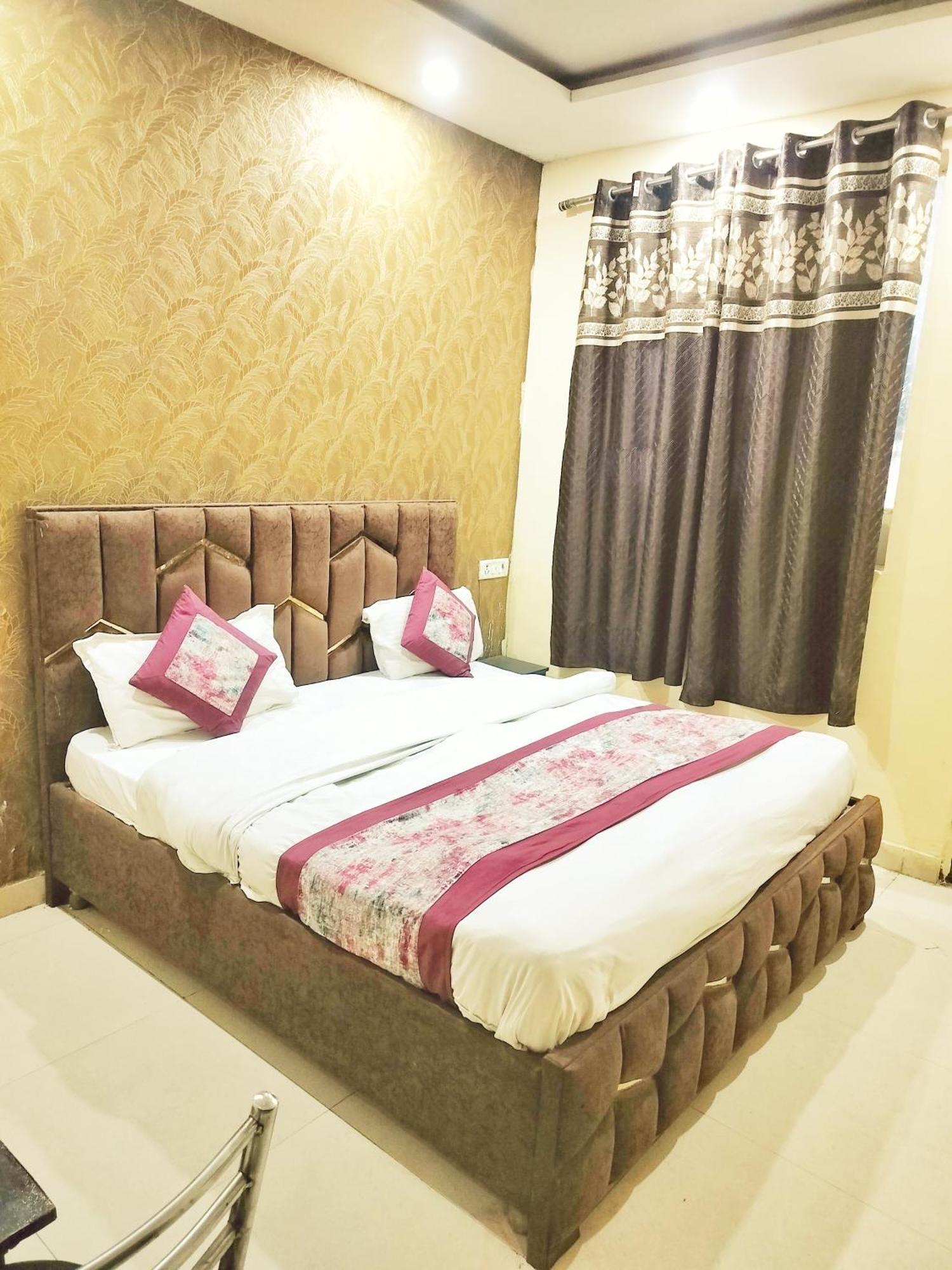 Hotel Green Snapper'100 M From Delhi University Near Isbt Kashmiri Gate Nové Dillí Exteriér fotografie